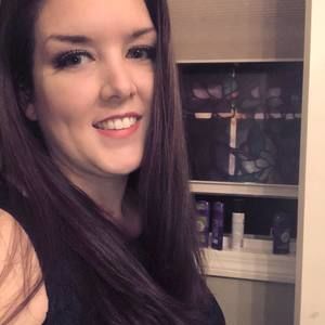 Meet your Posher, Becky